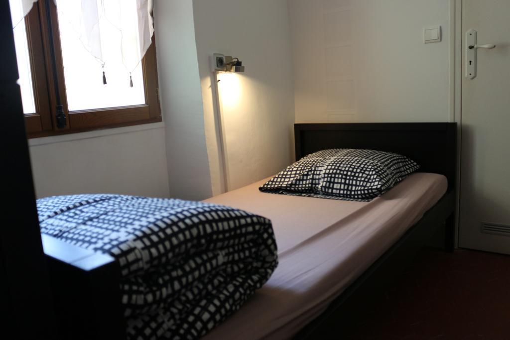 Backpackers Hostel Antibes Kamer foto